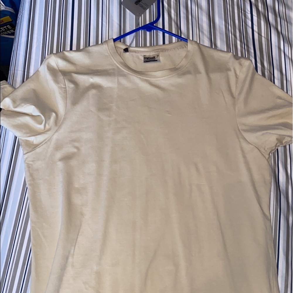 brand new gymshark shirt, with tags. size XL